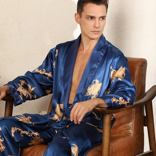 Conjunto de pijama de seda de manga larga
