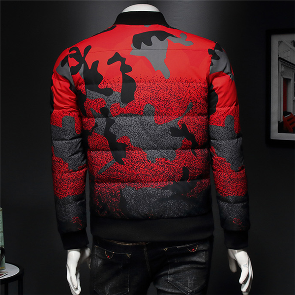Chaqueta de plumón de pato con estampado de moda