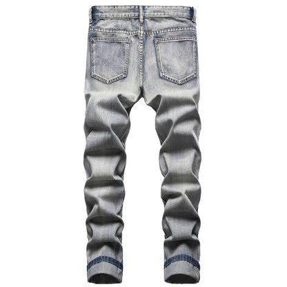 Jean de hombre con bordados especiales y rotos
