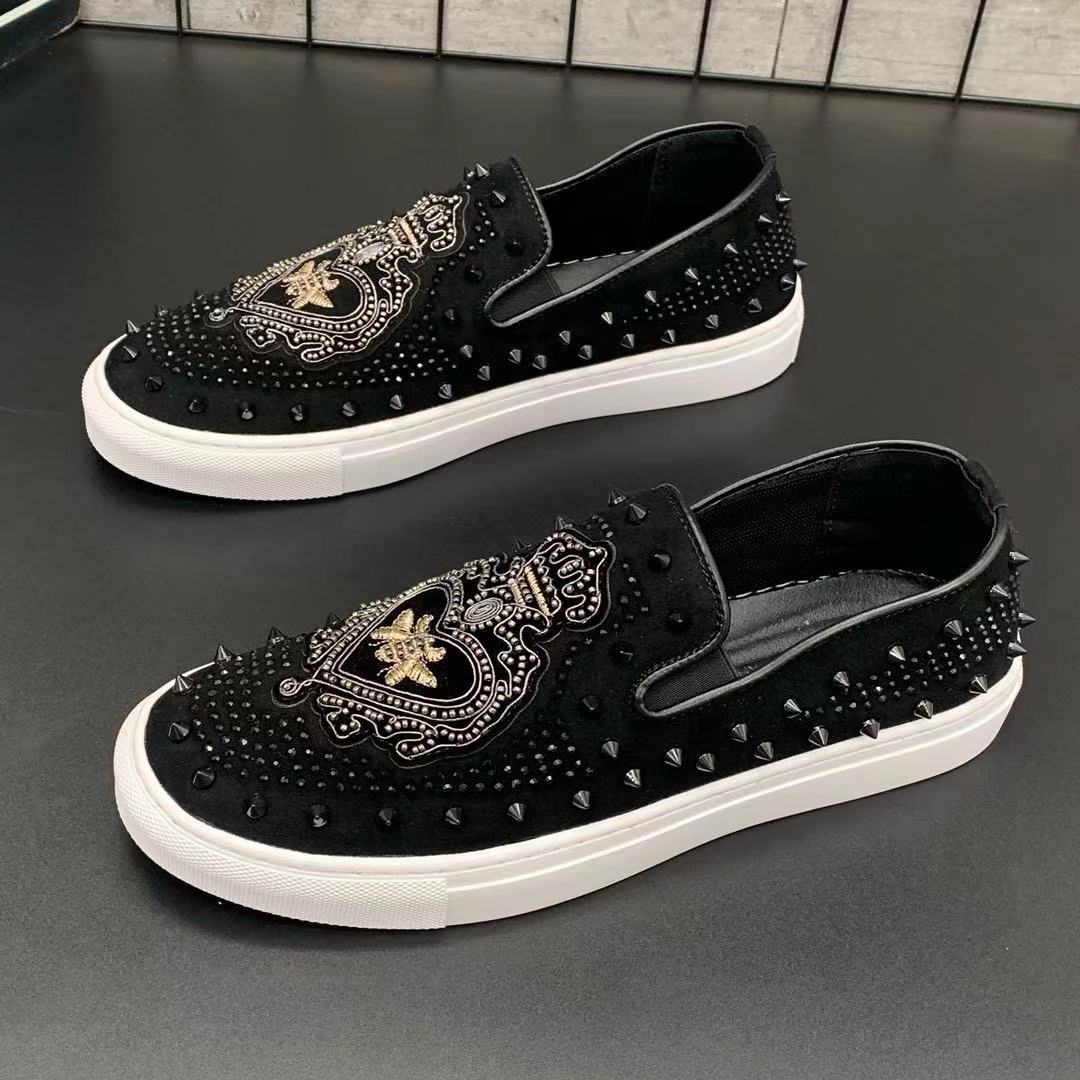 Zapatos casuales transpirables con remaches para hombres